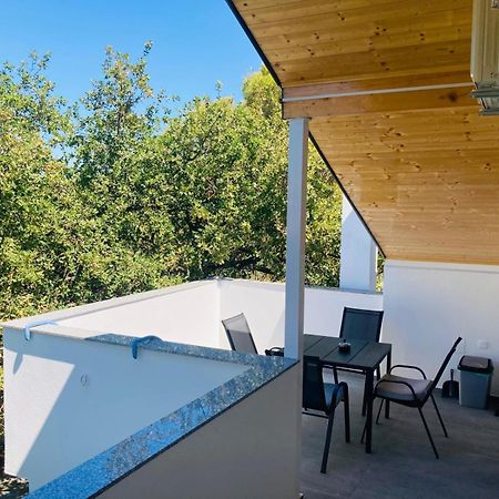 Apartment Mrkic Biograd Na Moru Exterior photo