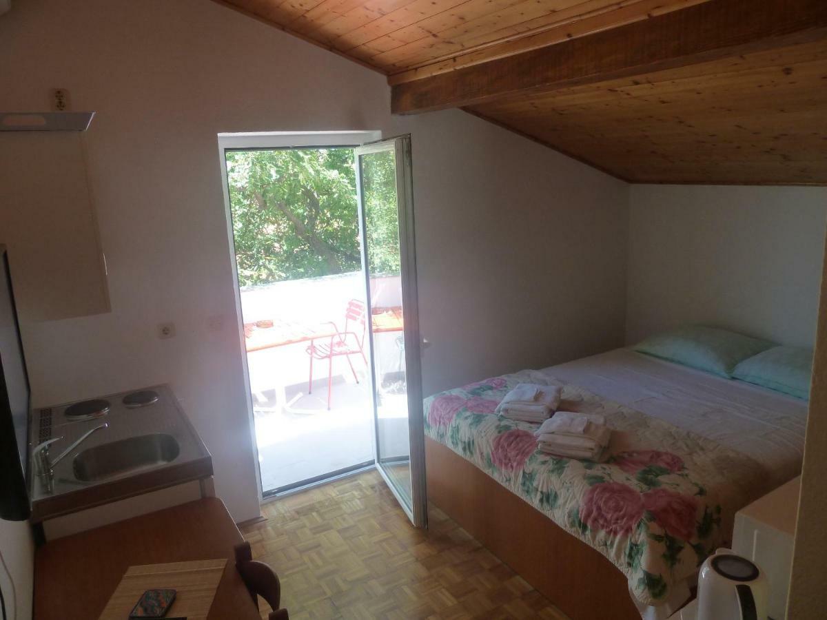 Apartment Mrkic Biograd Na Moru Exterior photo